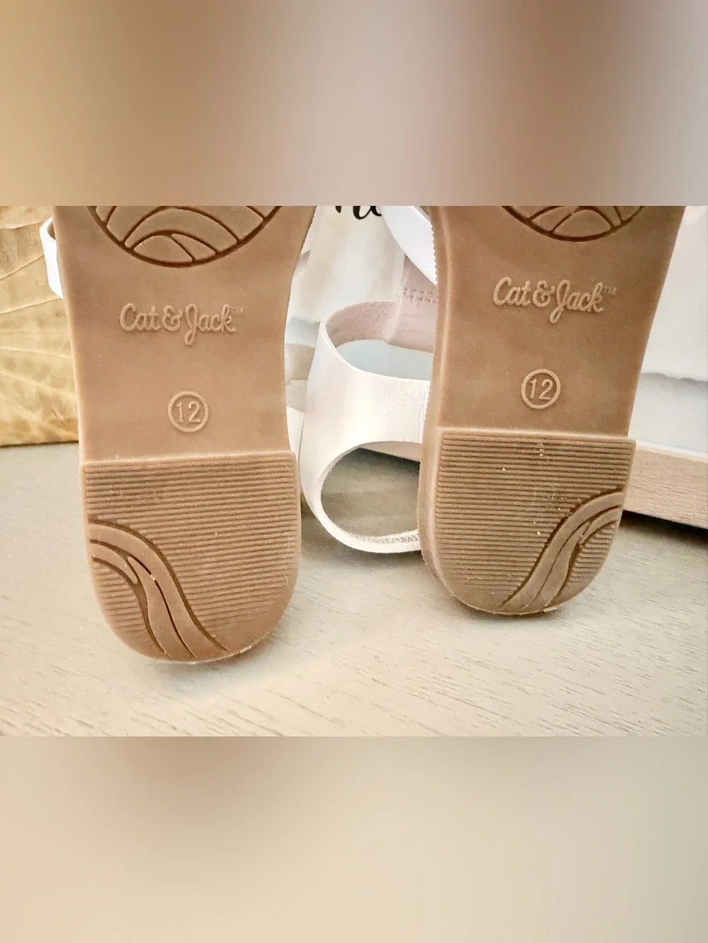 Cat & Jack Girls White Fisherman Sandals 12